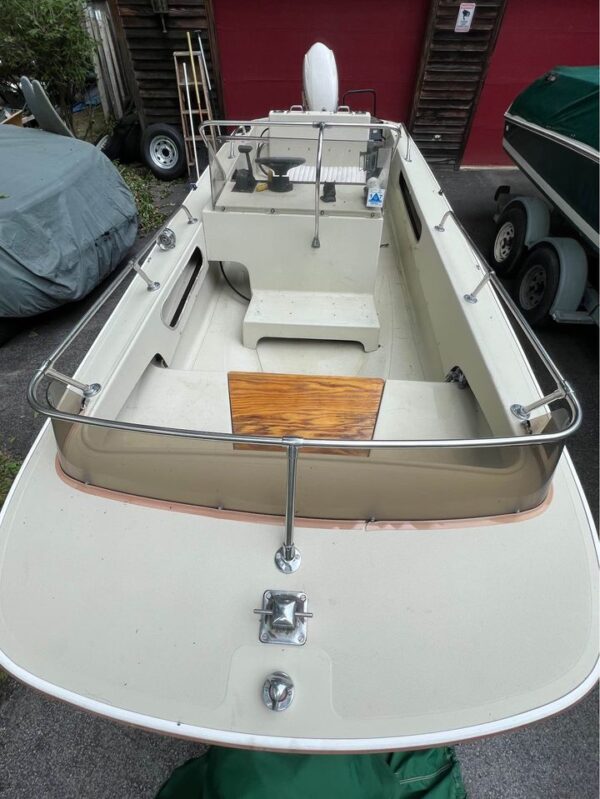 1976 BOSTON WHALER "NEWPORT" 17 - Image 7