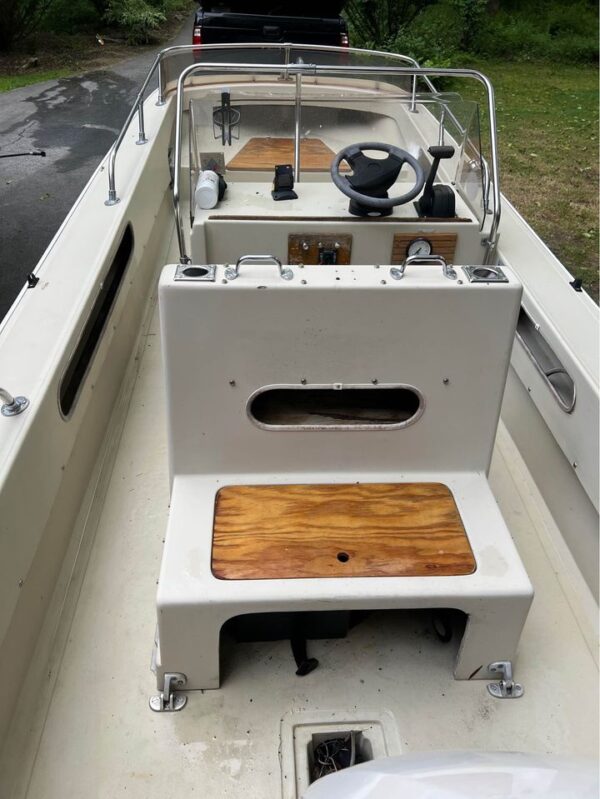1976 BOSTON WHALER "NEWPORT" 17 - Image 9