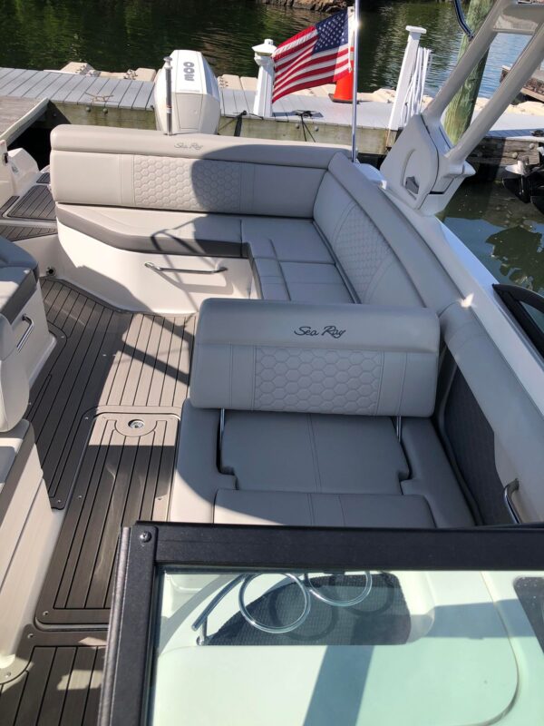 2022 SEA RAY 270 SDX - Image 5