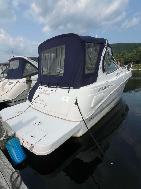 NEW LISTING !! 2005 FOUR WINNS "298 VISTA" 31'...FRESHWATER BOAT ON LAKE GEORGE - Image 3