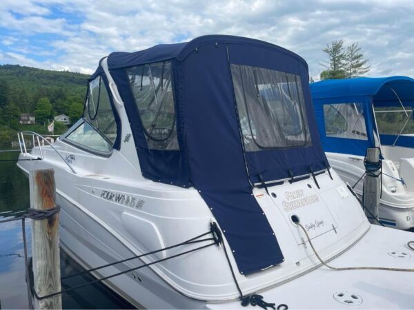 NEW LISTING !! 2005 FOUR WINNS "298 VISTA" 31'...FRESHWATER BOAT ON LAKE GEORGE