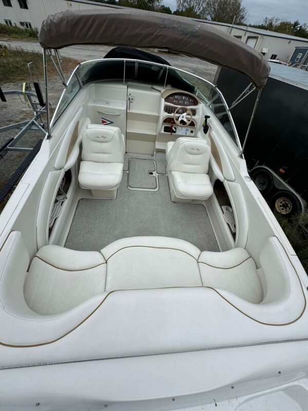 1999 SEA RAY "260 OVERNIGHTER" GORGEOUS CONDITION ! - Image 6