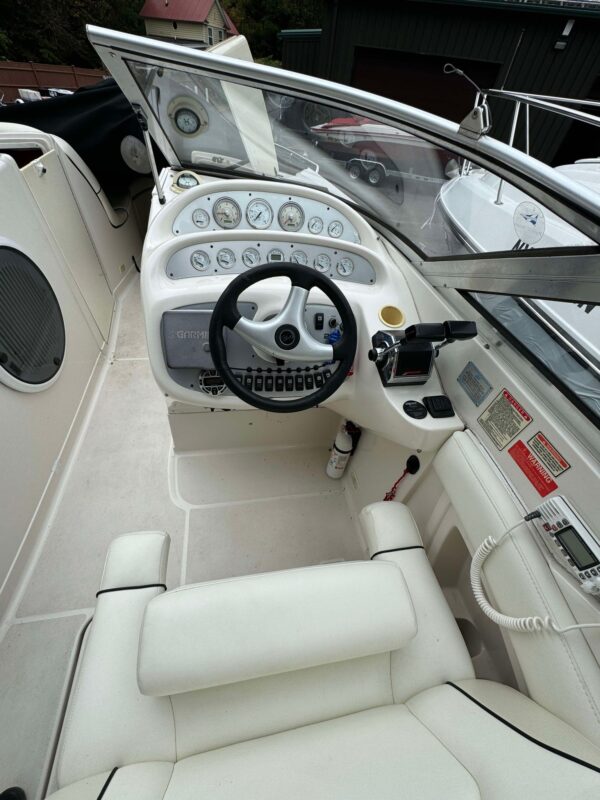 2004 MONTEREY 298 SS SPORT CRUISER - Image 10