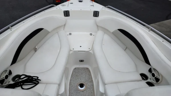 26' CHAPARRAL 256 SSX,,BEAUTIFUL BOAT !! - Image 9