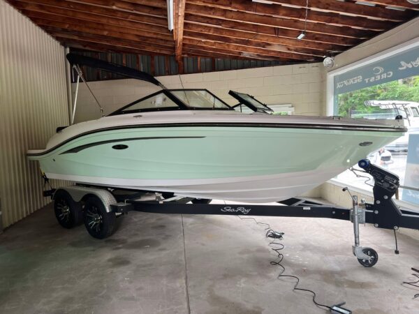 2023 SEA RAY SPX 190