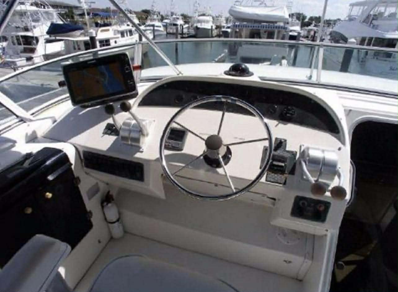 2000 BAYLINER "4788 MOTORYACHT" HUGE PRICE DROP!! - Image 10