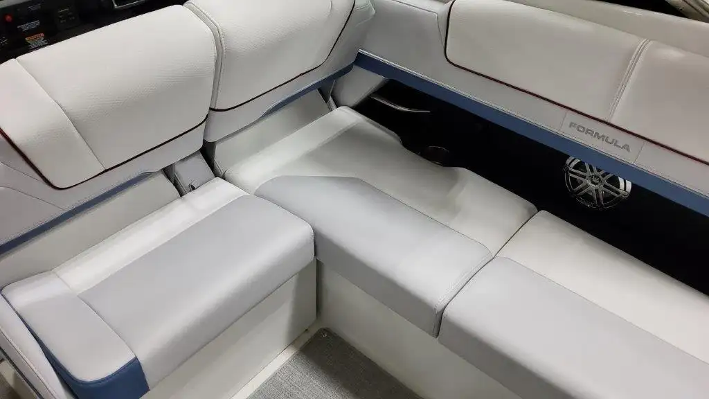 2024 FORMULA "310 SUN SPORT" AS NEW !! - Image 5