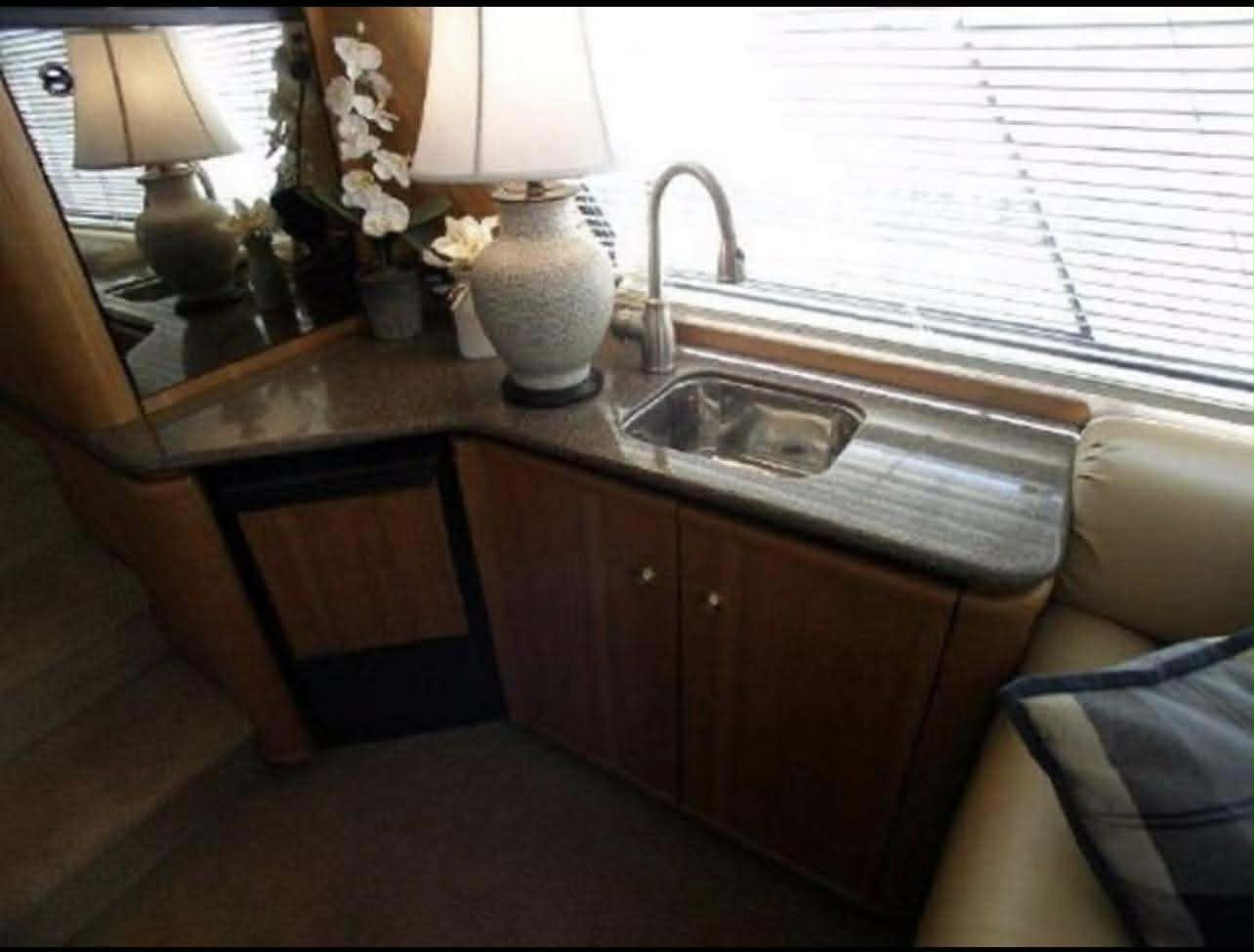 2000 BAYLINER "4788 MOTORYACHT" HUGE PRICE DROP!! - Image 16