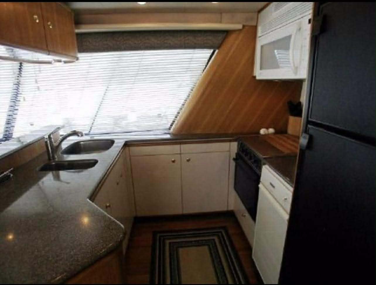2000 BAYLINER "4788 MOTORYACHT" HUGE PRICE DROP!! - Image 18