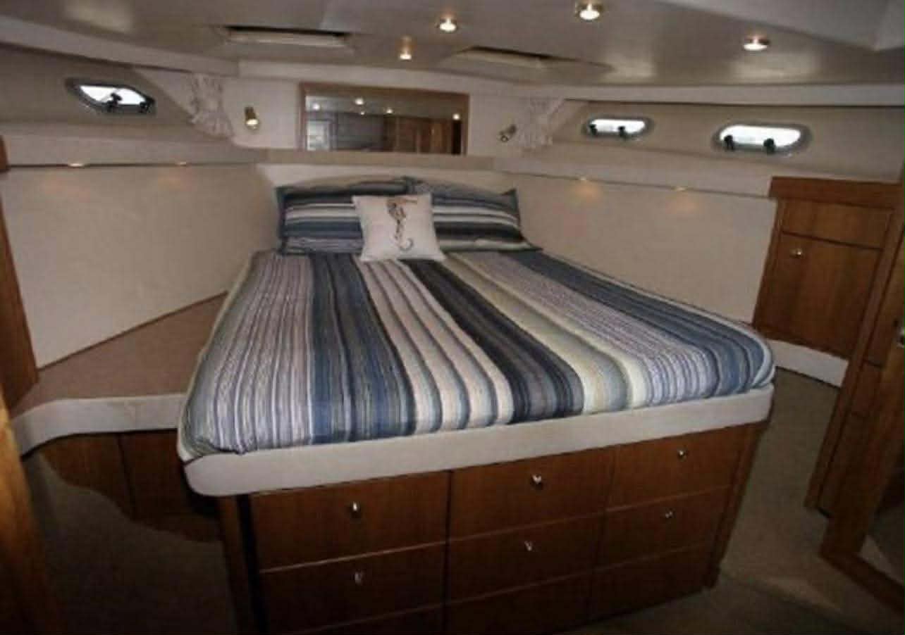 2000 BAYLINER "4788 MOTORYACHT" HUGE PRICE DROP!! - Image 26