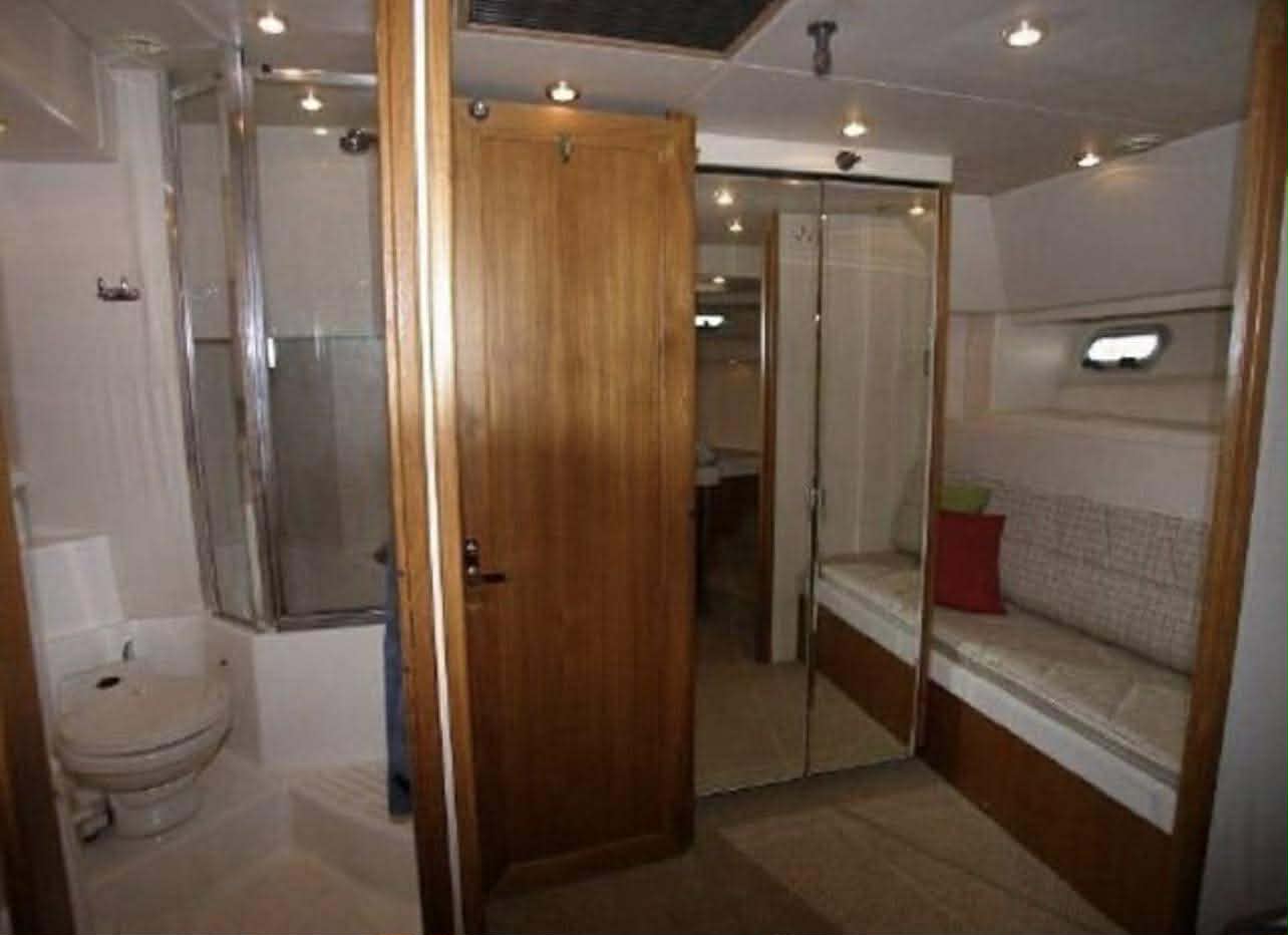 2000 BAYLINER "4788 MOTORYACHT" HUGE PRICE DROP!! - Image 28