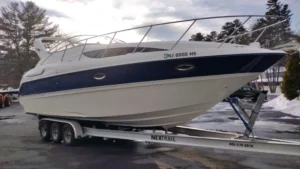 30' BAYLINER "305 SUNBRIDGE (SB)" - 100% FRESHWATER VESSEL